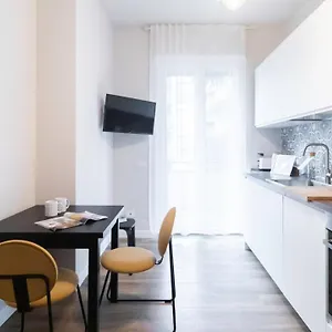 Appartamento Italianway - Raffaello Sanzio 7, Milano